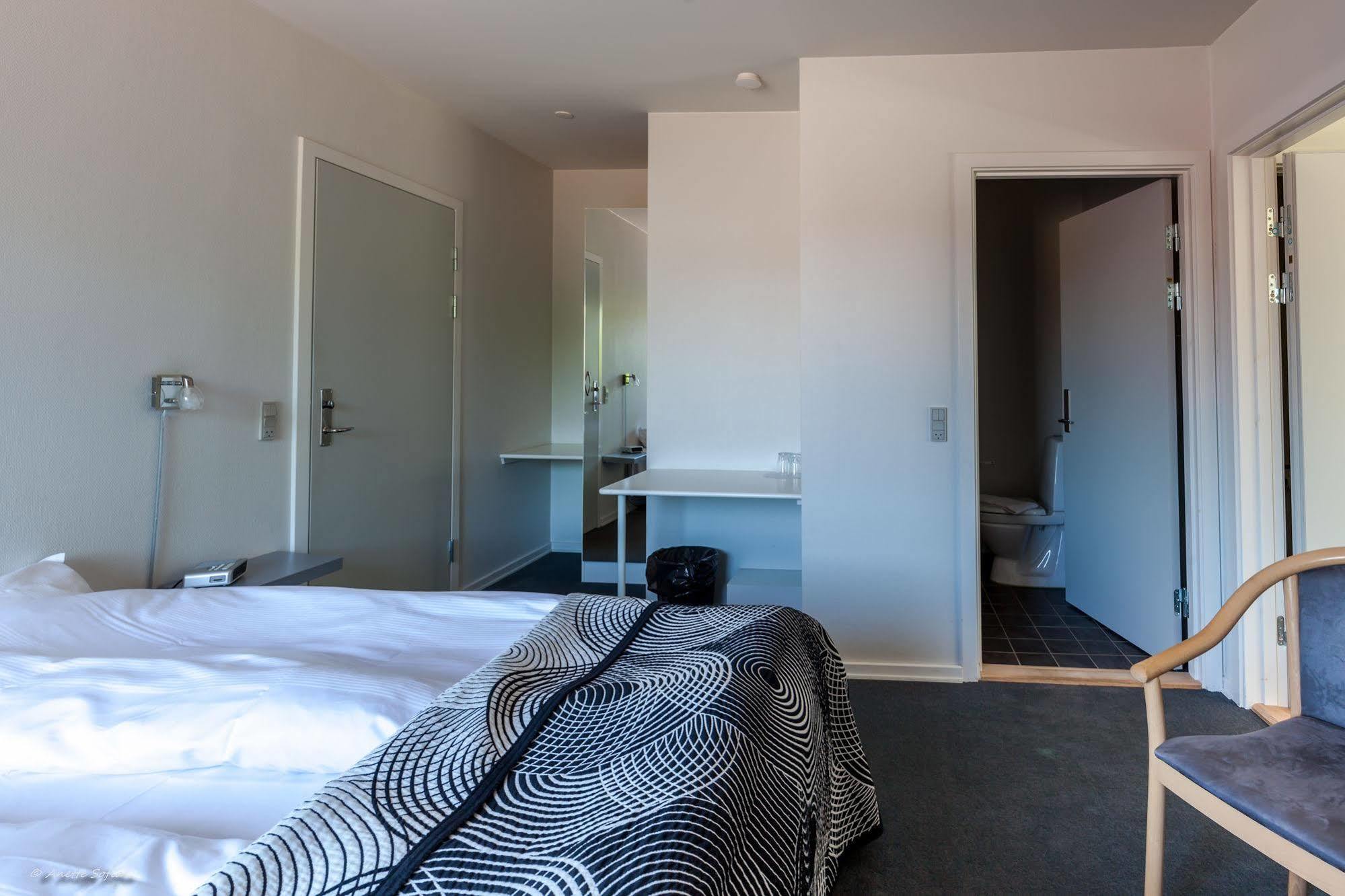 Sdr. Omme Kro & Hotel Buitenkant foto